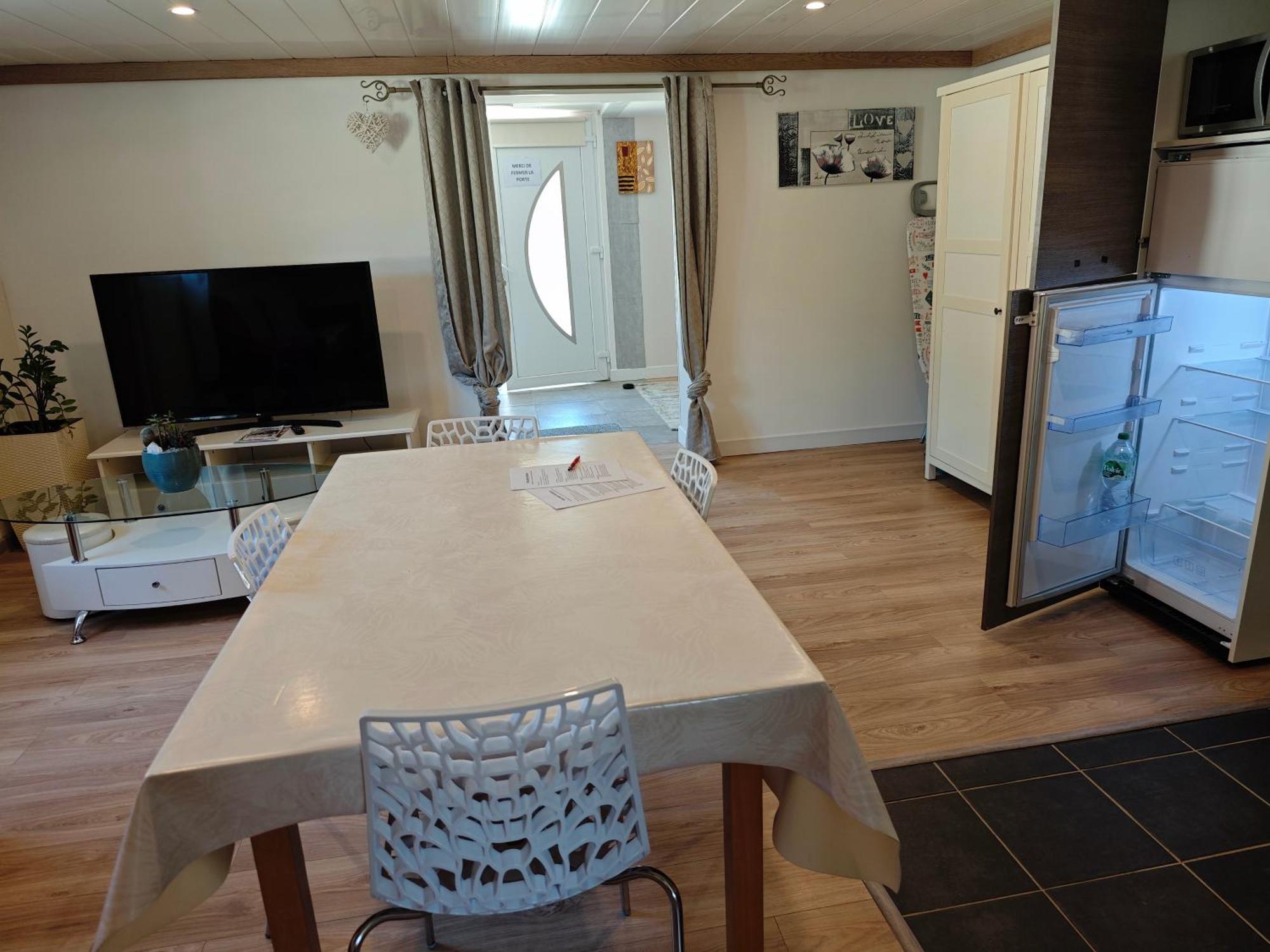 Appartement Top Entre Mer Et Montagne Thezan-les-Beziers Exteriér fotografie